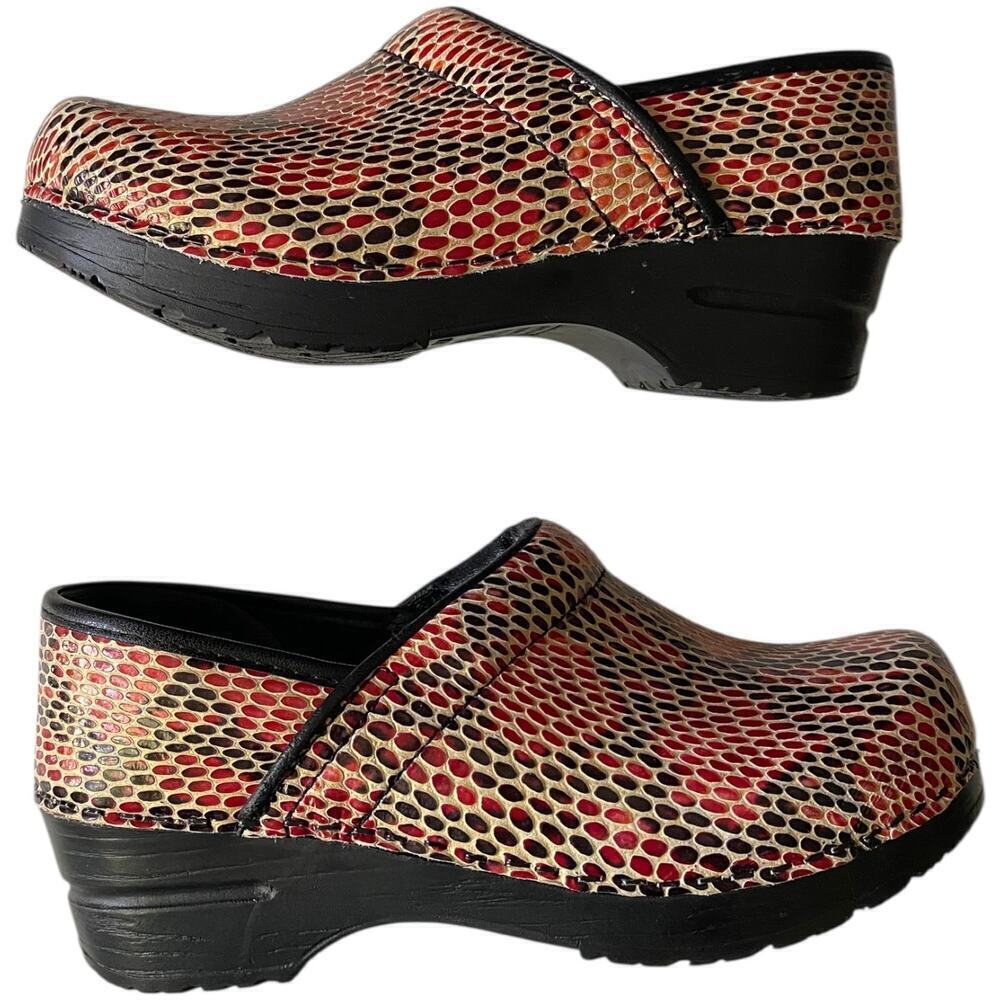 Sanita Clogs Womens Colorful Snake Leather SlipOns Size EU 35 US4 Nurse Shoes